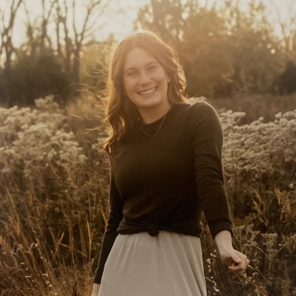 Meet your Posher, Mae